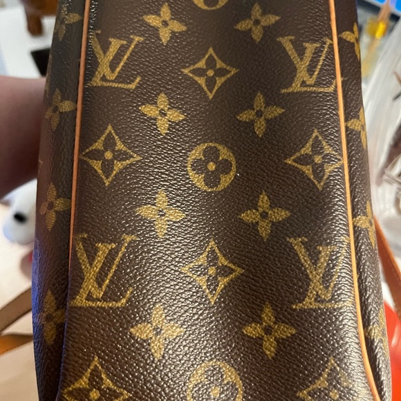 ⭐️Louis Vuitton Monogram Cite GM shoulder bag, excellent condition, authentic - Picture 13 of 16